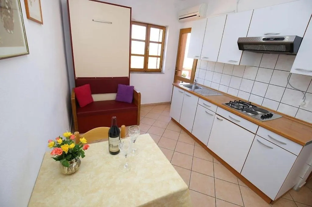 Holiday Apartment In Privlaka With Sea View, Balcony, Air Conditioning, Wifi 3598-3  Privlaka (Zadar)