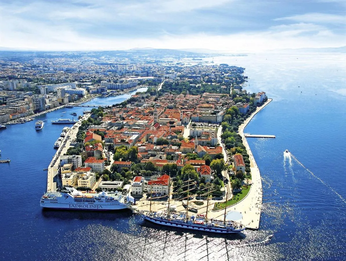 Holiday Apartment In Privlaka With Sea View, Balcony, Air Conditioning, Wifi 3598-3 0*, Privlaka (Zadar) Croatia
