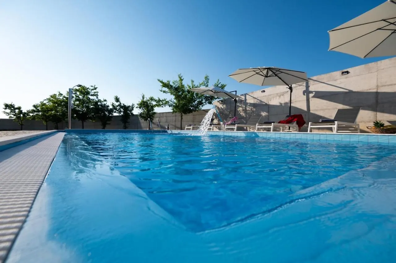 Holiday Apartment In Privlaka With Sea View, Balcony, Air Conditioning, Wifi 3598-3